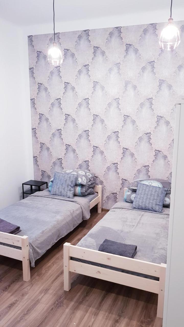 Guest Room Rowna Келце Екстериор снимка